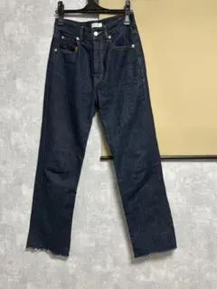 美品　ローリーズファーム　ストレートデニム