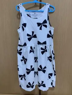 H&M キッズ　ワンピース　リボン柄　122-128