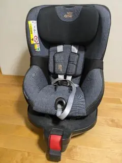 Item thumbnail for item bb2e91d5-97f9-41d6-9757-ca164c3cfad9