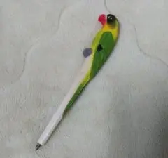 鳥 ボールペン インコ?