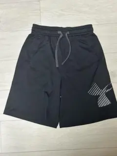 Under Armour ハーフパンツ