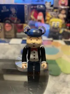 ベアブリック　100%