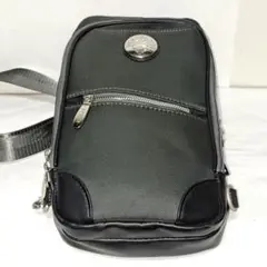 D.KELLY ボディバッグ　ショルダーバッグ　黒