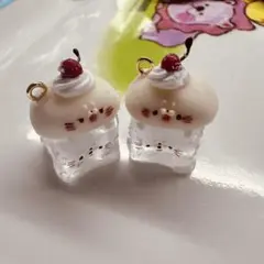 【右の子】あざらし氷フルーツキーホルダー