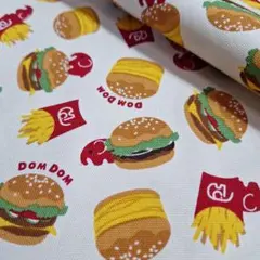 ✿【DOMDOM】ハンバーガー&ポテト<オックス>生地 布 はぎれ[白系]