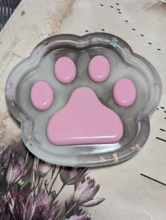 肉球トレイ レジン製　グレー　ピンク　ハンドメイド　猫