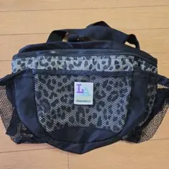 RNASWEAT ヒョウ柄 ボディバッグ