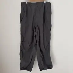 GUパラシュートパンツ　ダークグレー　Lサイズ