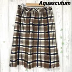 Aquascutum アクアスキュータム　ひざ丈フレアスカート　裏地あり　日本製