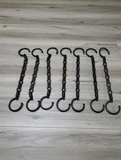黒いフック付きハンガー 6本セット+今だけ1本追加