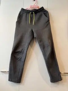 リーボック 厚手トレーニングパンツ　グレー　 Sサイズ