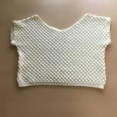 クロップド丈　プクプク編みニット