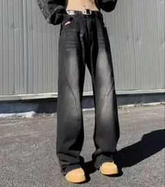 ワイドデニムパンツ　フェード加工