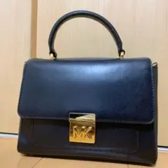 MICHAEL KORS マイケルコース バッグ ブラックカラー