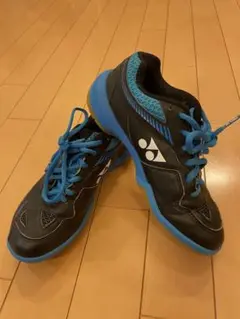 ヨネックス バドミントンシューズ パワークッションz65