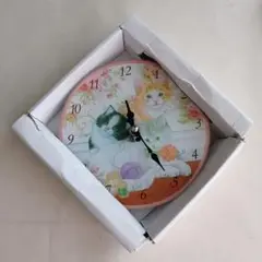 新品未使用 置き時計 壁掛け時計 猫 ねこ 可愛い ガラス製時計 インテリア