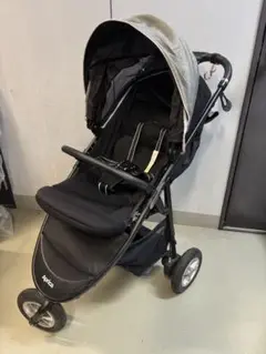 Aprica 折りたたみ式ベビーカー ブラック