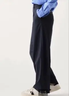 ユニクロ　タックワイドパンツ