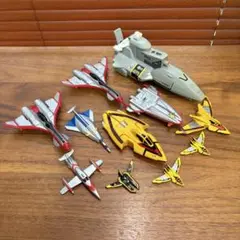 ウルトラマン　飛行機　フィギュア