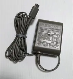 ニンテンドー純正 DS lite ライト 充電器 ACアダプター USG-002