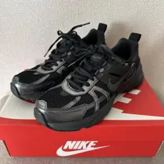 Nike V2K RUN V2Kラン　ブラック スニーカー　ほぼ新品　美品