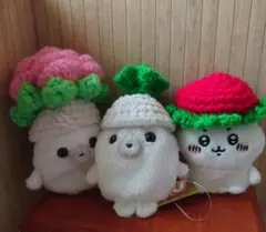 ぬいぐるみのお帽子　ちいかわおすわりマスコット　ミニビーンズアザラシサイズ