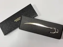 Item thumbnail for item c46b97aa-140d-4279-a4f4-2142e3824331