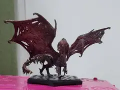 モンスターハンター　モンハン　フィギュア　ヴァルハザク