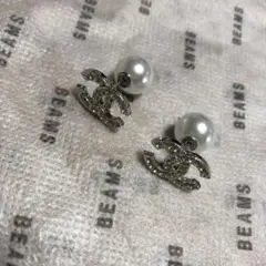 ヴィンテージ シャネルCHANELボタンピアス。