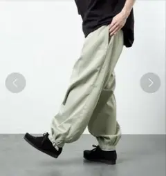 新品タグ付き！完売品！寅壱× FREAK'S STORE 別注　Ｌサイズ FREAK'S STORE - freak's store 寅壱 別注 タックパンツ M