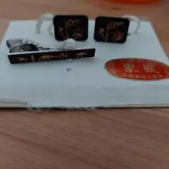 象嵌の ネクタイピンとカフスボタンセット