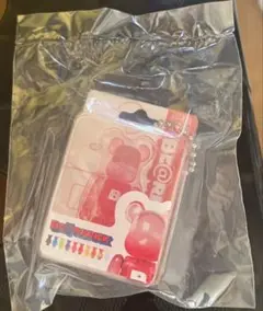 BE@RBRICK クリアレッド 100% & 400%