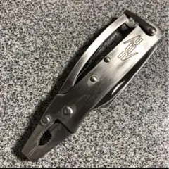 BURTON Red TECH TOOL