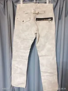 Item thumbnail for item 45afe3bc-d5a1-4769-ae5b-99451e0e5162