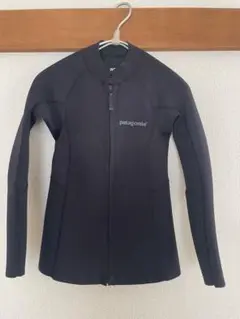 patagoniaタッパー