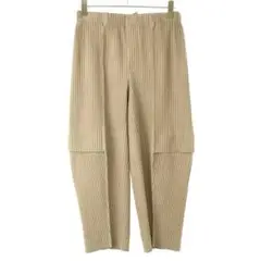 HOMME PLISSE CARGO カーゴ プリーツパンツ 黒 アイテムのご紹介「CARGO」 – isseymiyake.com