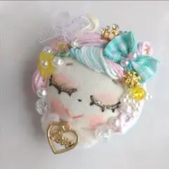 クルミボタンドールブローチ 304