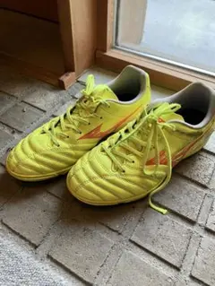 サッカーシューズ　モナルシーダNEO 24cm