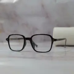 Item thumbnail for item a471e24e-a19d-4e3b-861a-dbb7668d56b2