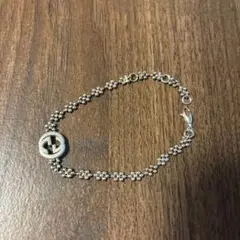 GUCCI シルバー ロゴ ブレスレット