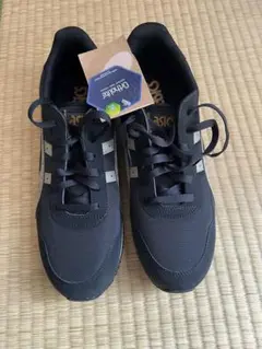 Asics ブラックスニーカー28.25cm