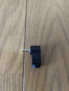 オーディオファン DC 2.5x0.7mm 90度L字オスプラグコネクタ