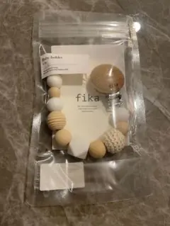 fika おしゃぶり・トイホルダー