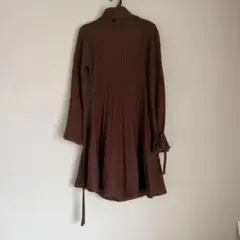 Item thumbnail for item d2ff4a09-ad71-4252-a212-e8e96a4b1104