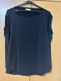 PLSTノースリ　ドレープカットソー　ブラック　Mサイズ