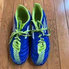 アディダス サッカースパイク フットサル 24.5
