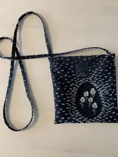 ミナペルホネン　pocket bag ballade