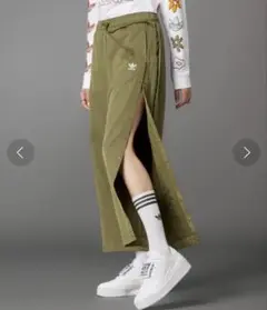 タグ付き adidas アディダス サイドスナップリラックスパンツ L