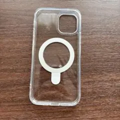 iPhone12用 MagSafe対応クリアケース