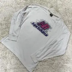 new balance グラフィック長袖カットソー　綿100%